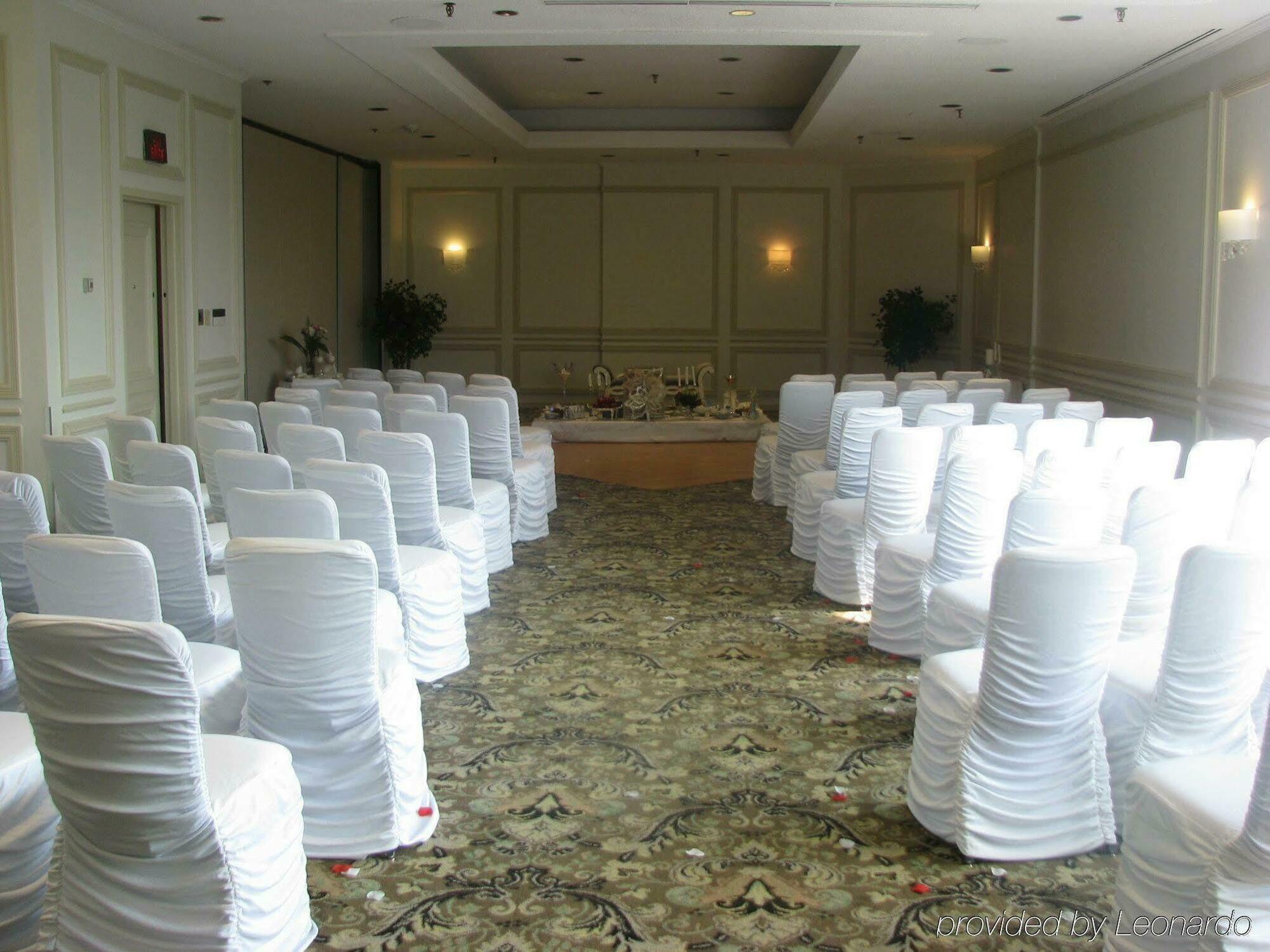 Hotel Chateauneuf Gatineau-Ottawa Kinh doanh bức ảnh
